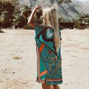 Meet your Posher, Phoebe